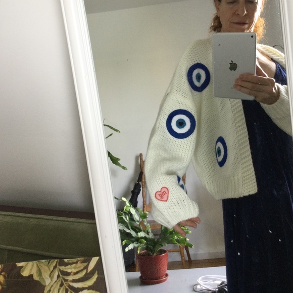 NWT More-Grand oversized sweater with  applications target/hearts sz M/L - Picture 5 of 16